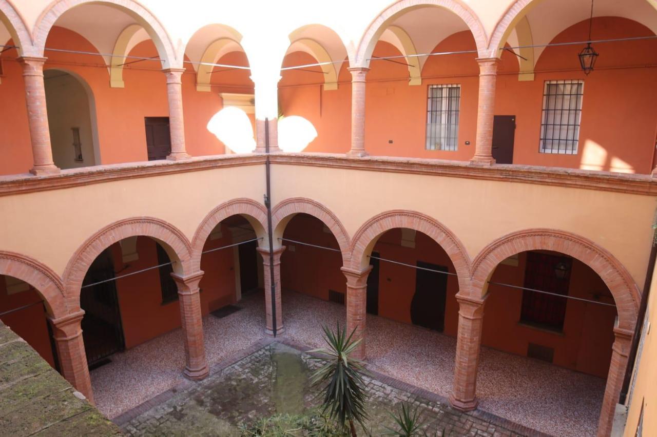 Il Chiostro Hotell Bologna Exteriör bild